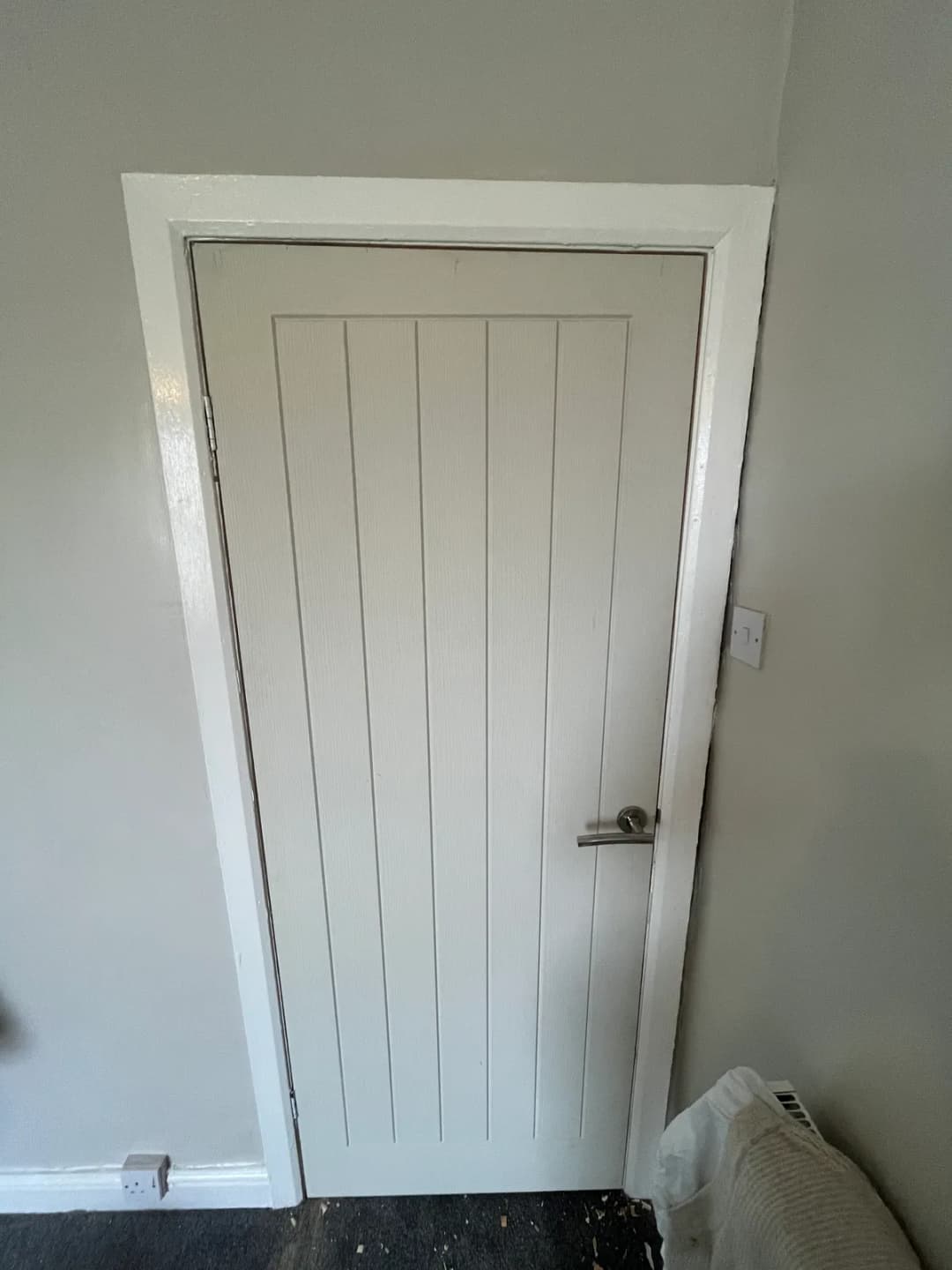 Door hung, Arnold